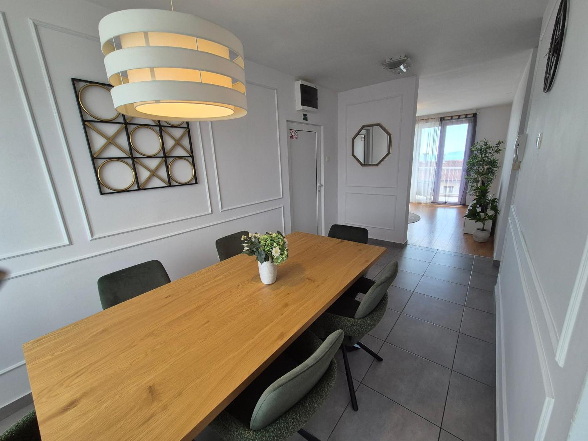 Victory Sea View Apartment Rijeka Exterior photo